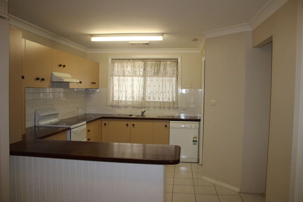14 Bancroft Street, Oakhurst - Image 1
