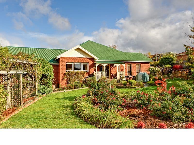 102 Willowbend Road, KINGSTON TAS 7050, Kingston - Thumbnail 2