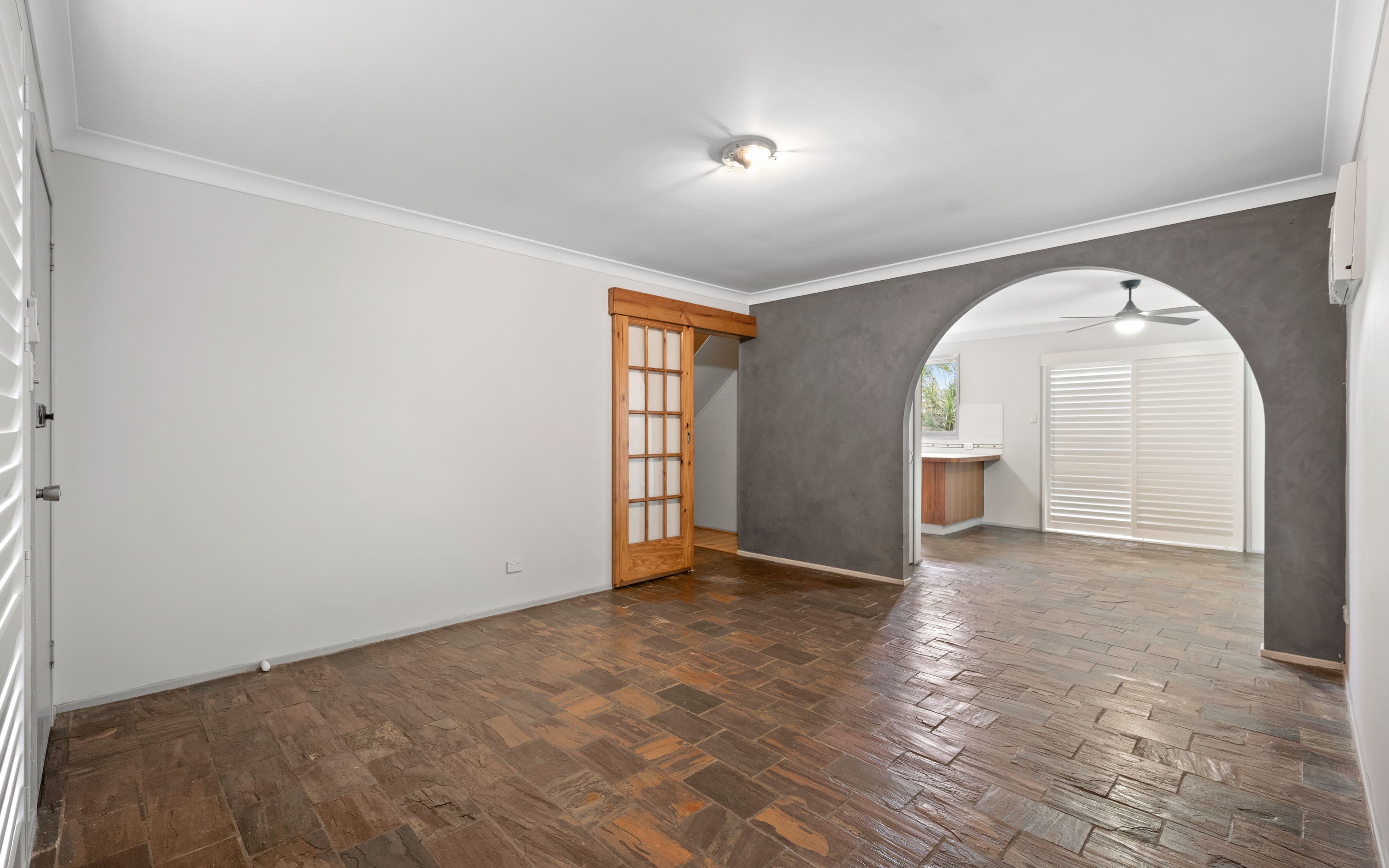 12 Parliament Road, Macquarie Fields NSW 2564, Macquarie Fields - Thumbnail 3