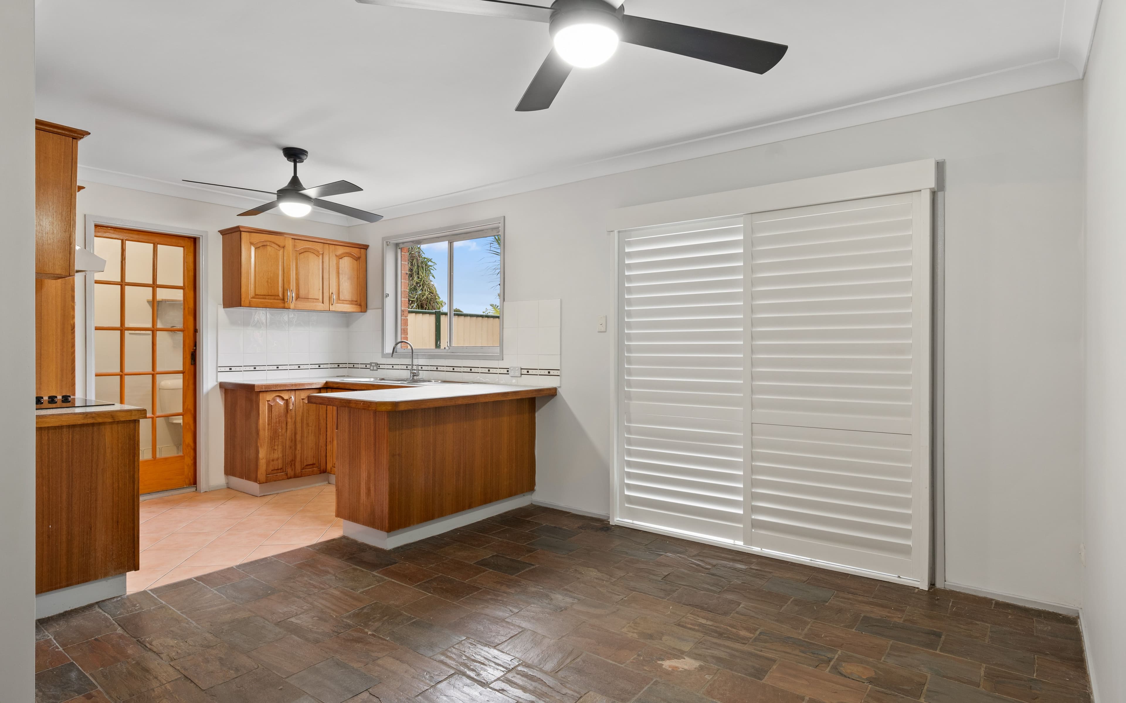 12 Parliament Road, Macquarie Fields NSW 2564, Macquarie Fields - Thumbnail 6