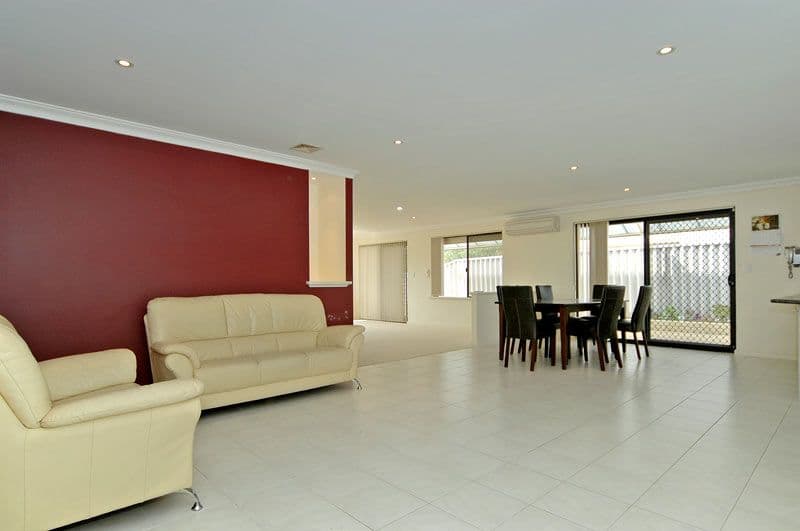 4 Acorn Mews, KIARA WA 6054, Kiara - Thumbnail 4
