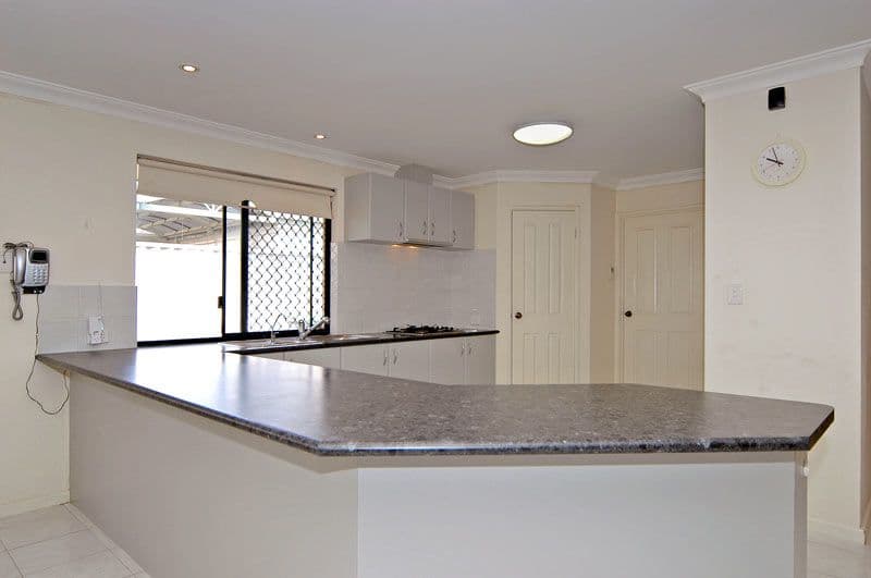 4 Acorn Mews, KIARA WA 6054, Kiara - Thumbnail 8
