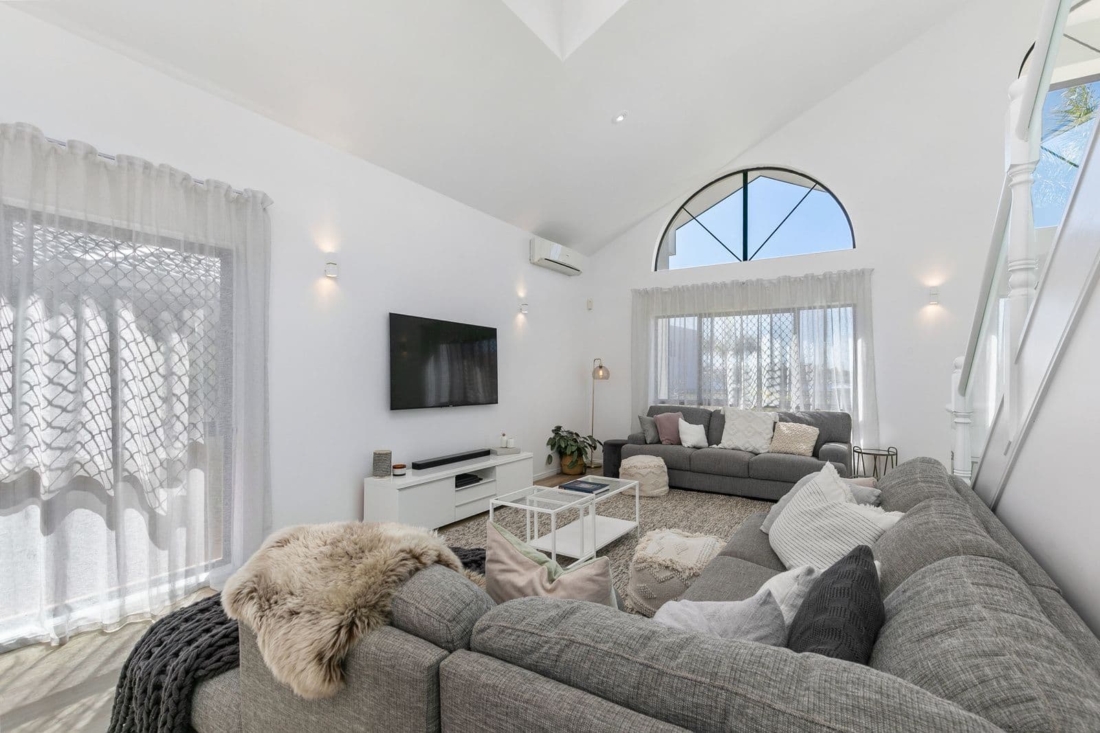13 Cayman Crescent, Ormiston QLD 4160, Ormiston - Thumbnail 4