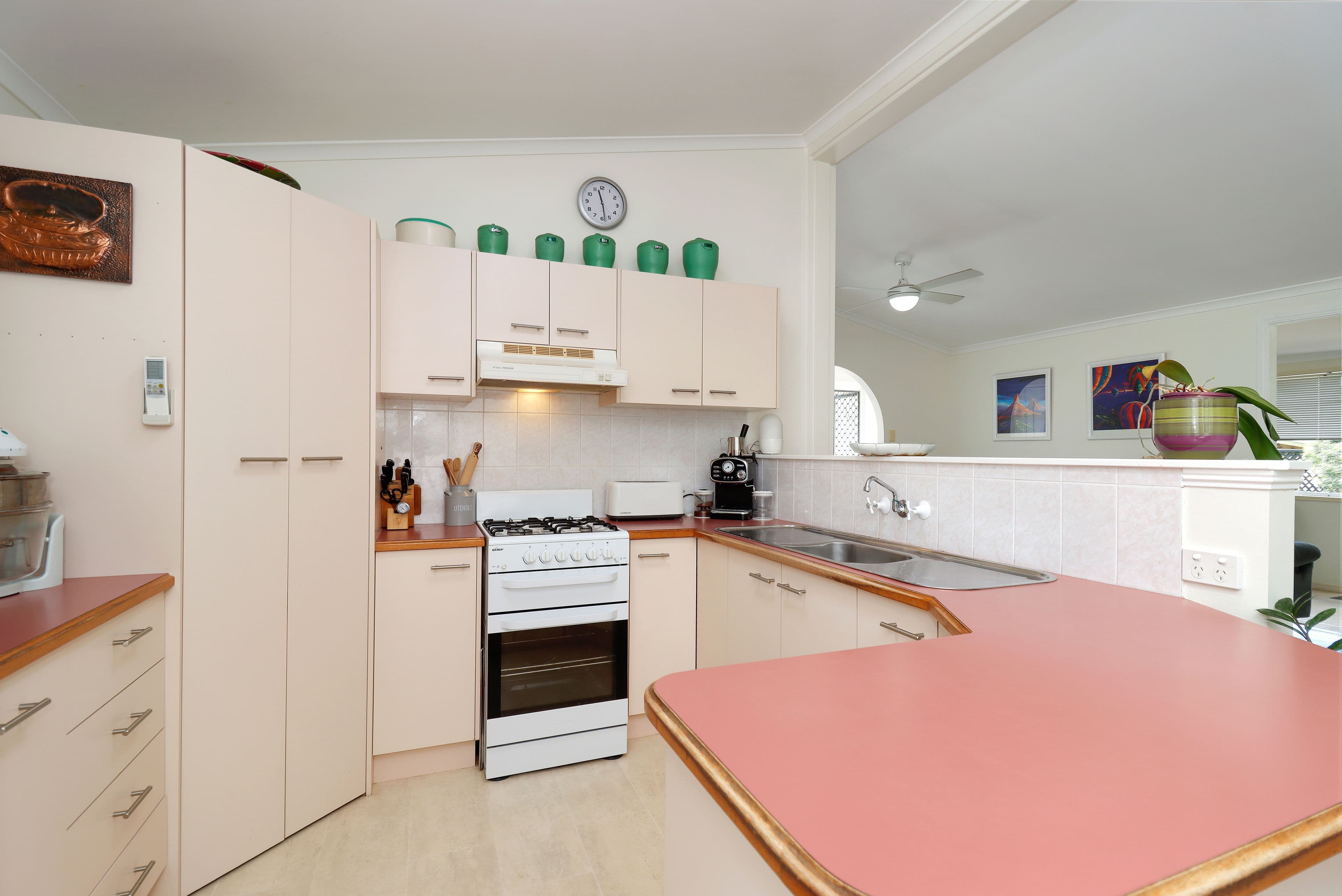 13 Palm Avenue, 14 Ibis Boulevard, Eli Waters QLD 4655, Eli Waters - Thumbnail 7