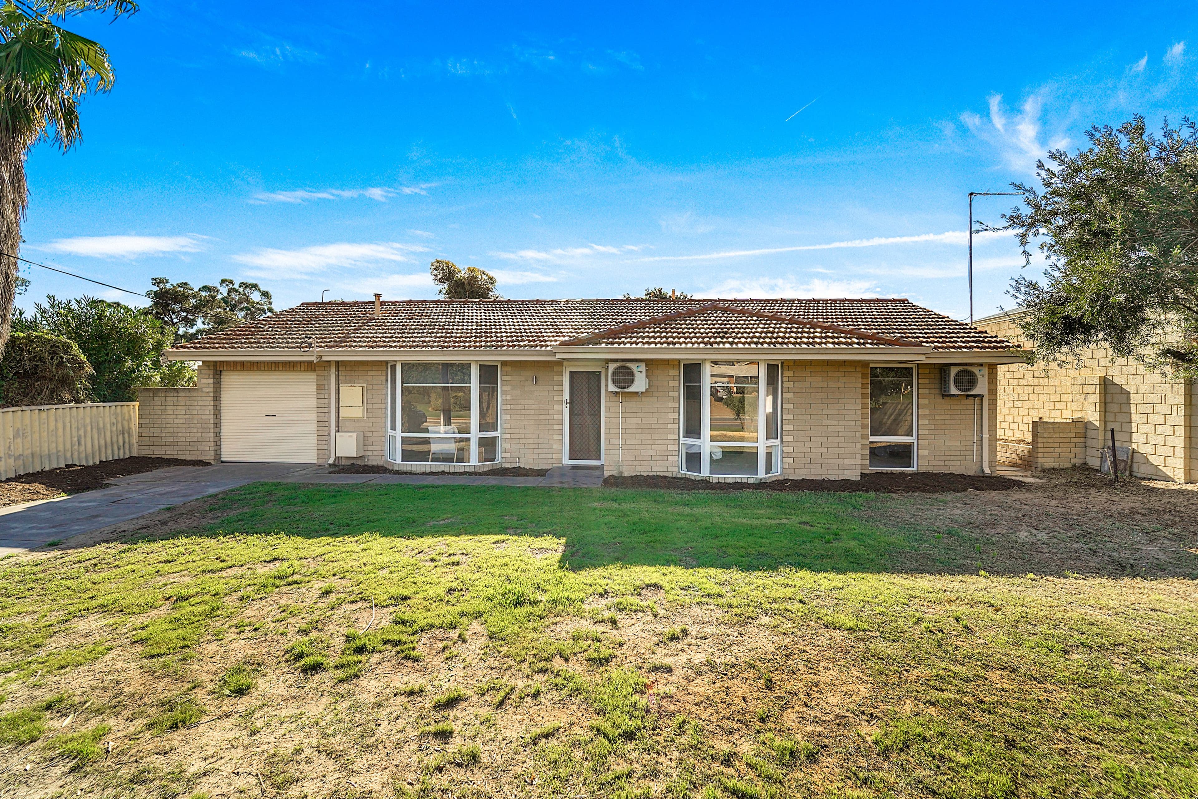 45 Flinders Avenue, Hillarys WA 6025, Hillarys - Image 1