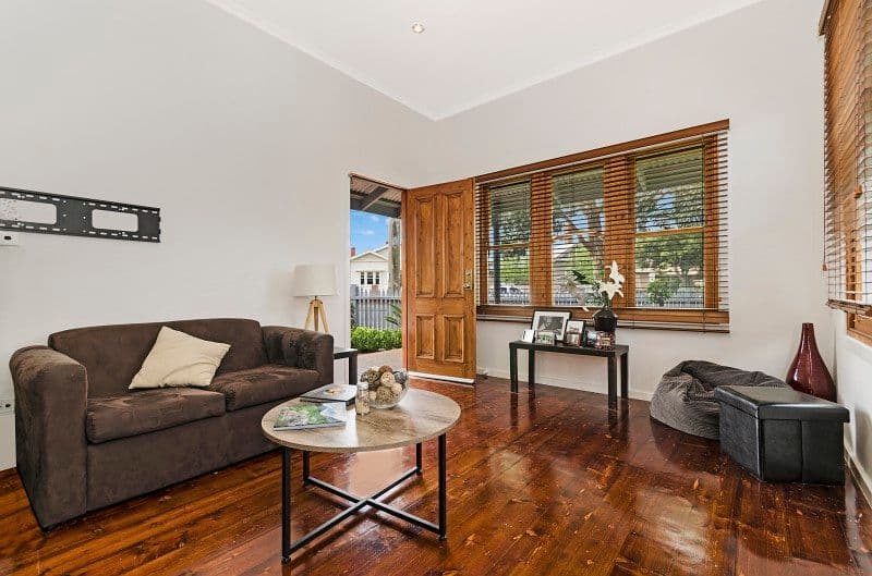 36 St Albans Road, East Geelong VIC 3219, East Geelong - Thumbnail 2