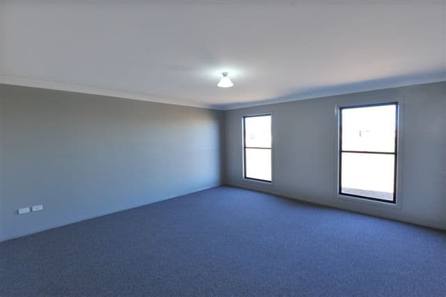 21 Ashford Drive, WYREEMA QLD 4352, Wyreema - Thumbnail 4