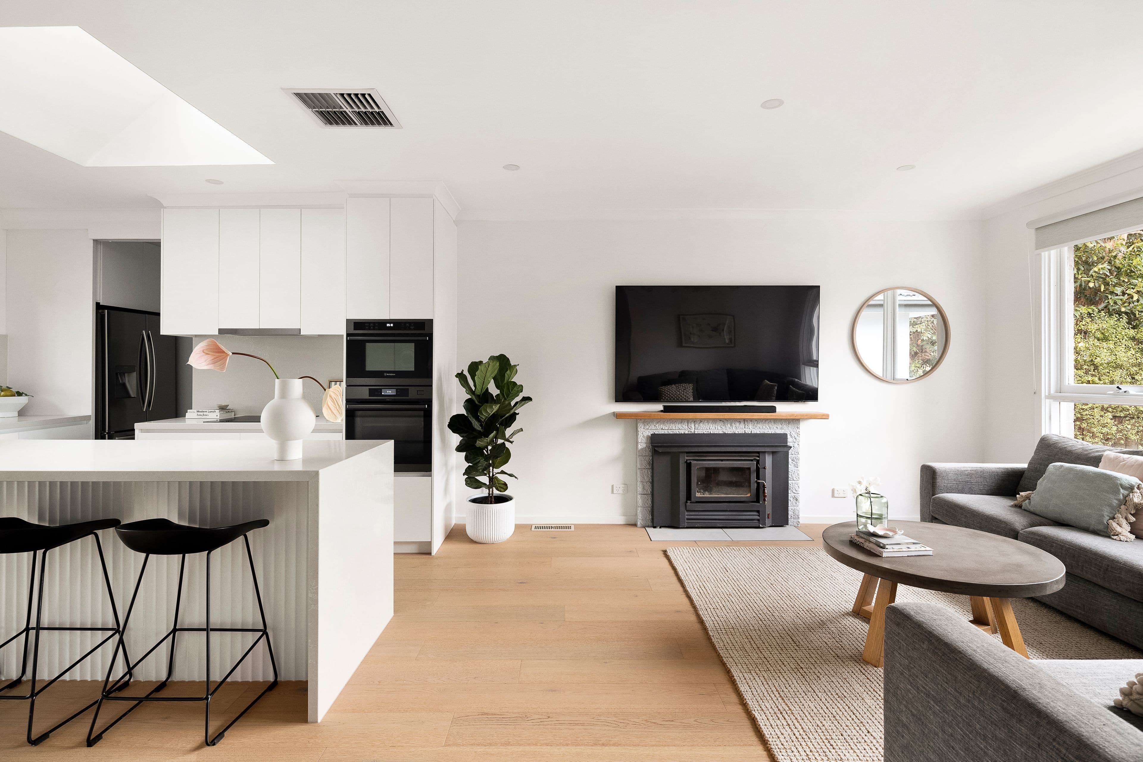 24 Idon Avenue, Frankston South VIC 3199, Frankston South - Thumbnail 2