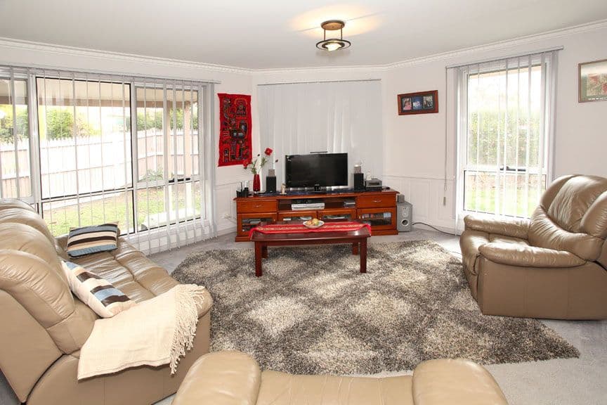 12 Edna Street, MOUNT WAVERLEY VIC 3149, Mount Waverley - Thumbnail 3