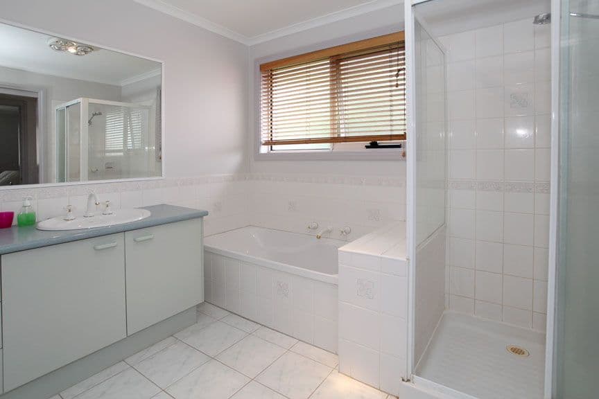 12 Edna Street, MOUNT WAVERLEY VIC 3149, Mount Waverley - Thumbnail 5