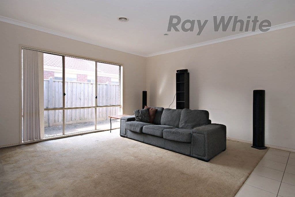 3 Carnival Place, Point Cook VIC 3030, Point Cook - Thumbnail 2