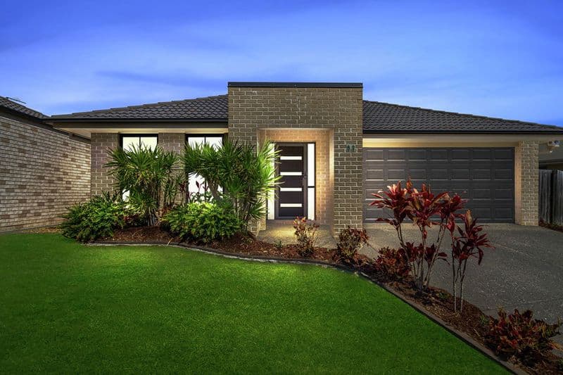 57 Nutmeg Drive, Griffin - Image 1