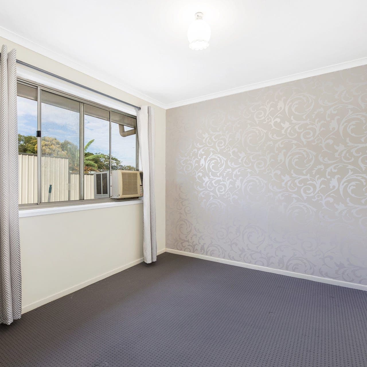213 Kingston Road, Woodridge QLD 4114, Woodridge - Thumbnail 5