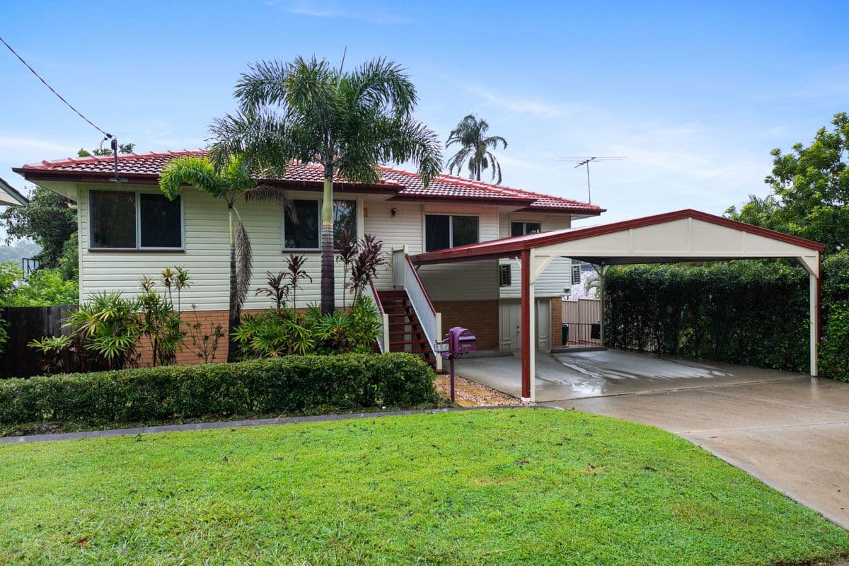 225 Englefield Road, Oxley QLD 4075, Oxley - Image 1