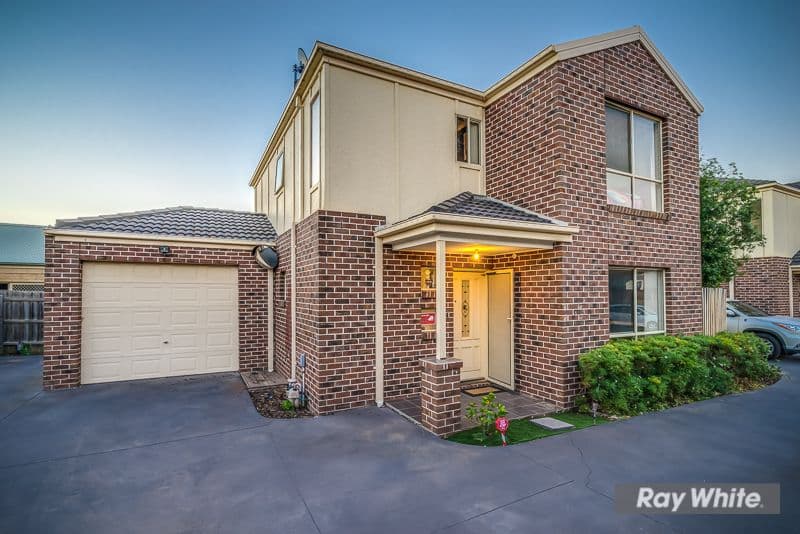 10 Governor Close, Tarneit VIC 3029, Tarneit - Image 1