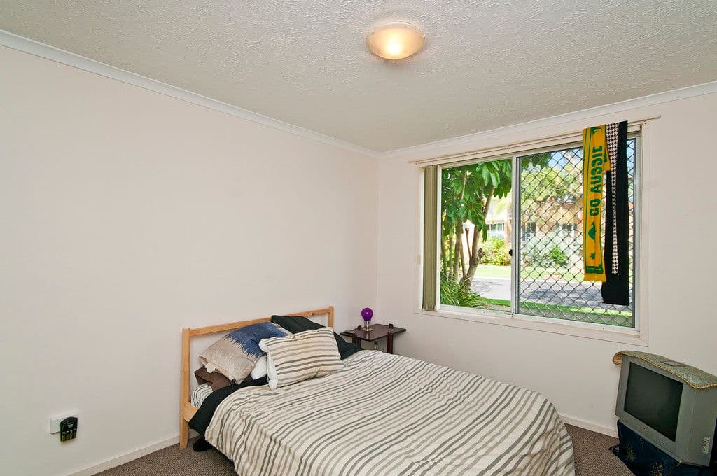 5 Rolan Court, PALM BEACH QLD 4221, Palm Beach - Thumbnail 3