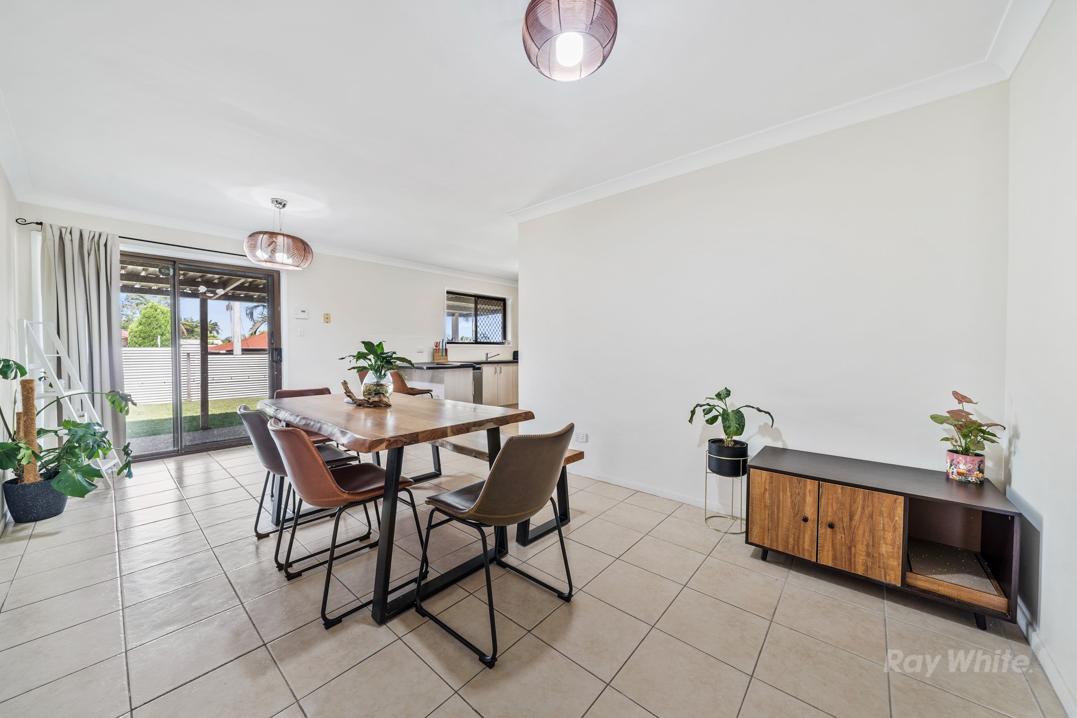 17 Tovey Road, Boronia Heights QLD 4124, Boronia Heights - Thumbnail 4