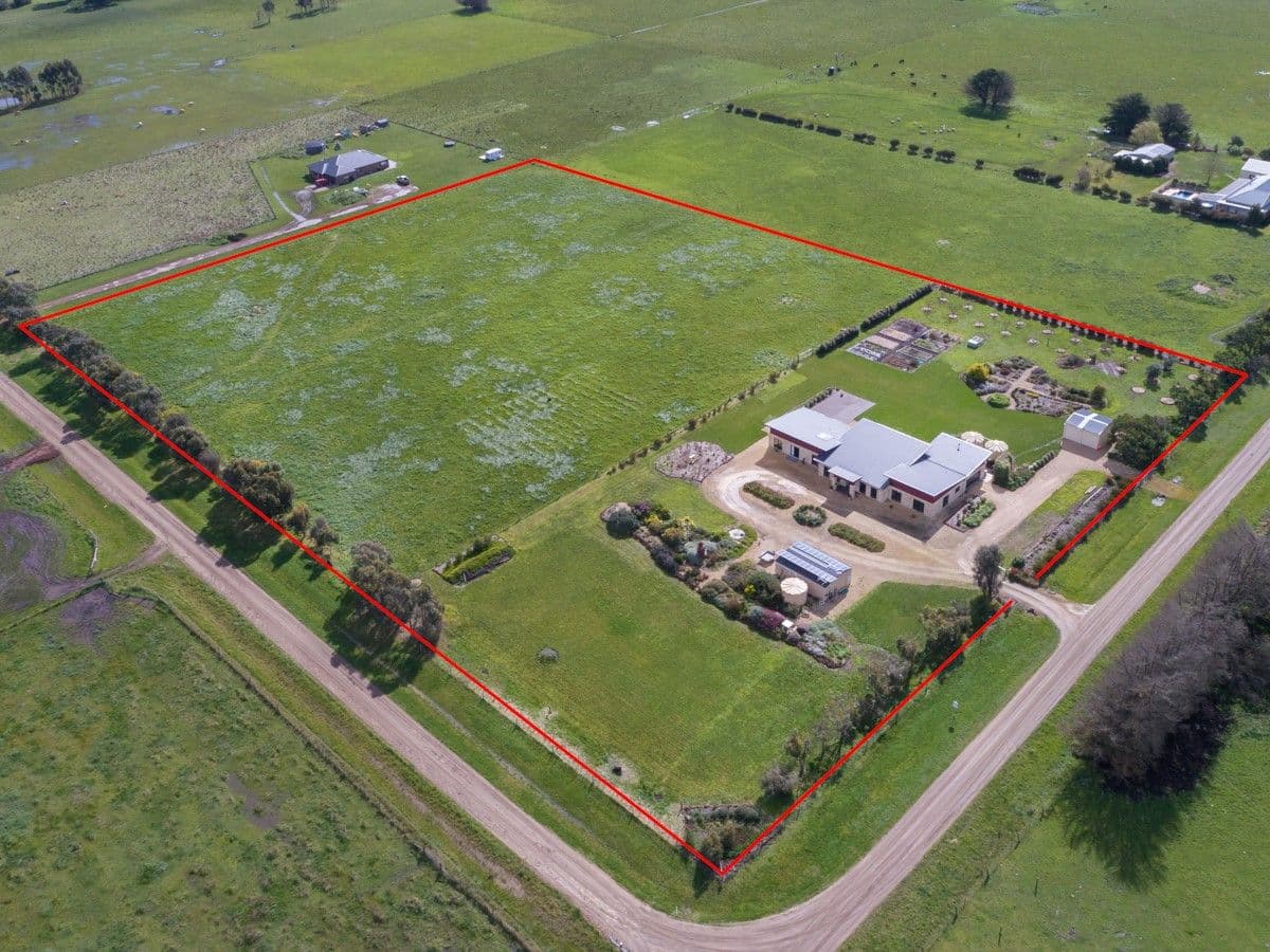 102 Pound Lane, Mortlake VIC 3272, Mortlake - Thumbnail 2