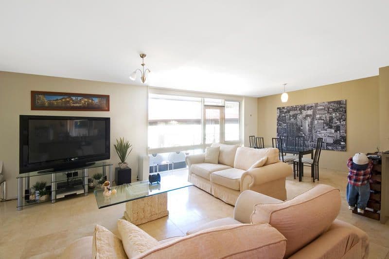 1 Stratford Drive, BELROSE NSW 2085, Belrose - Image 1
