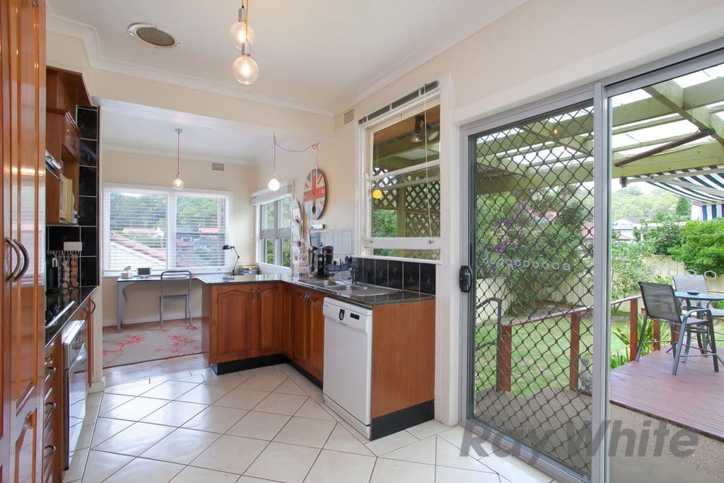 13 Northwood Street, ADAMSTOWN HEIGHTS NSW 2289, Adamstown Heights - Thumbnail 5