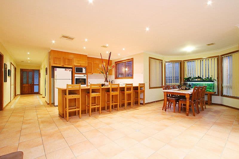 2 Helene Street, Bulleen, VIC 3105, Bulleen - Thumbnail 3