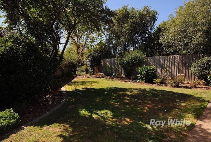 6 Dee Place, Rowville VIC 3178, Rowville - Thumbnail 5
