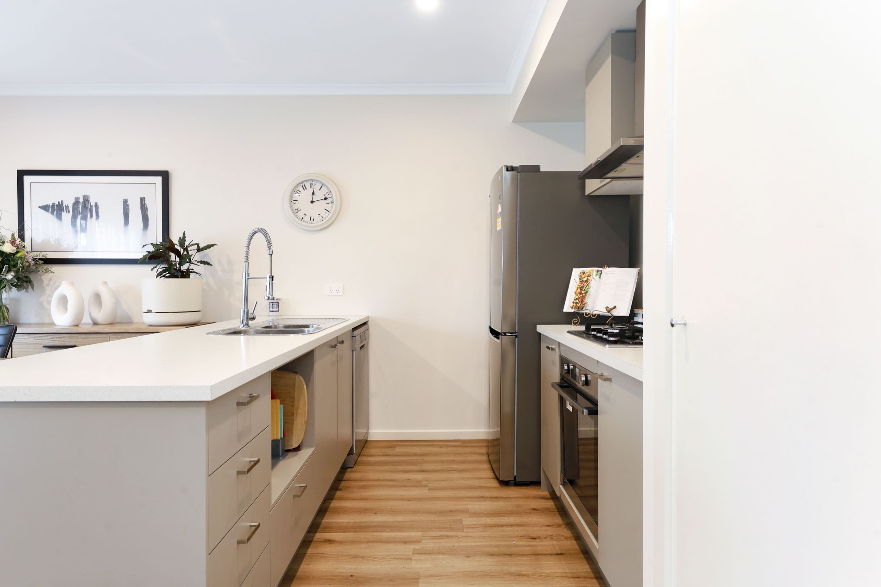 19 Officer Street, Mortlake VIC 3272, Mortlake - Thumbnail 5