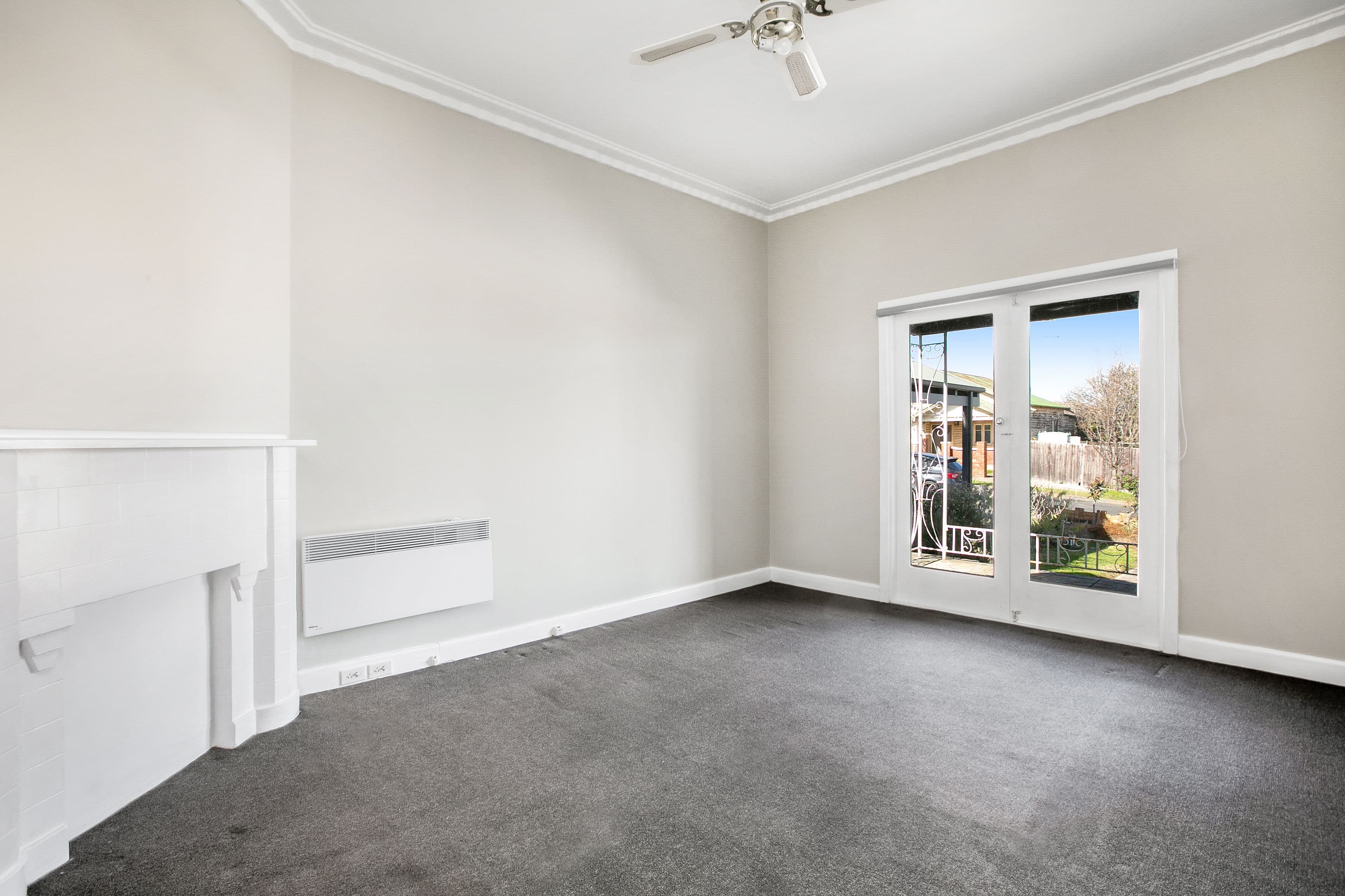 14 Powell Street, Reservoir VIC 3073, Reservoir - Thumbnail 4
