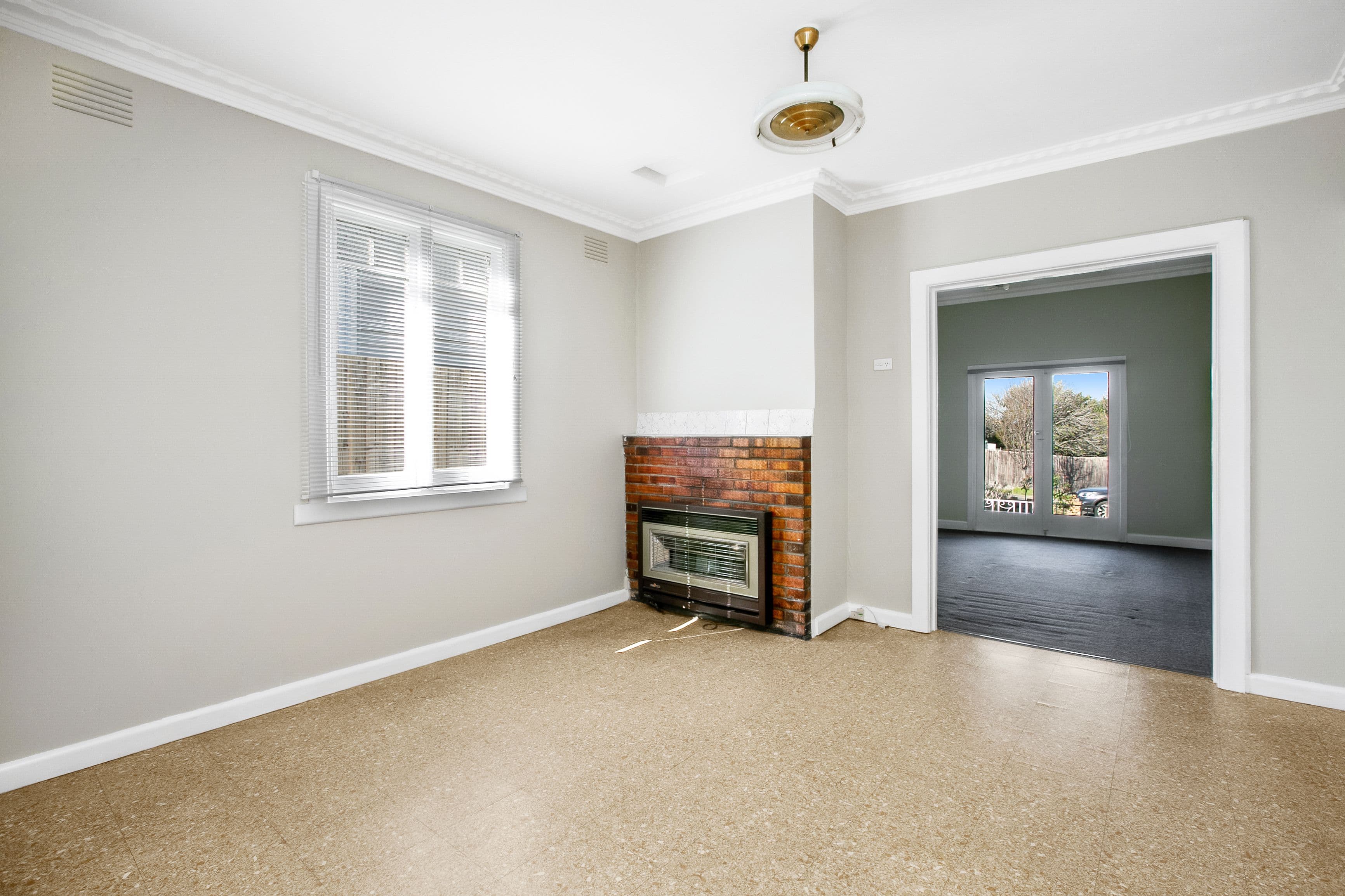 14 Powell Street, Reservoir VIC 3073, Reservoir - Thumbnail 6