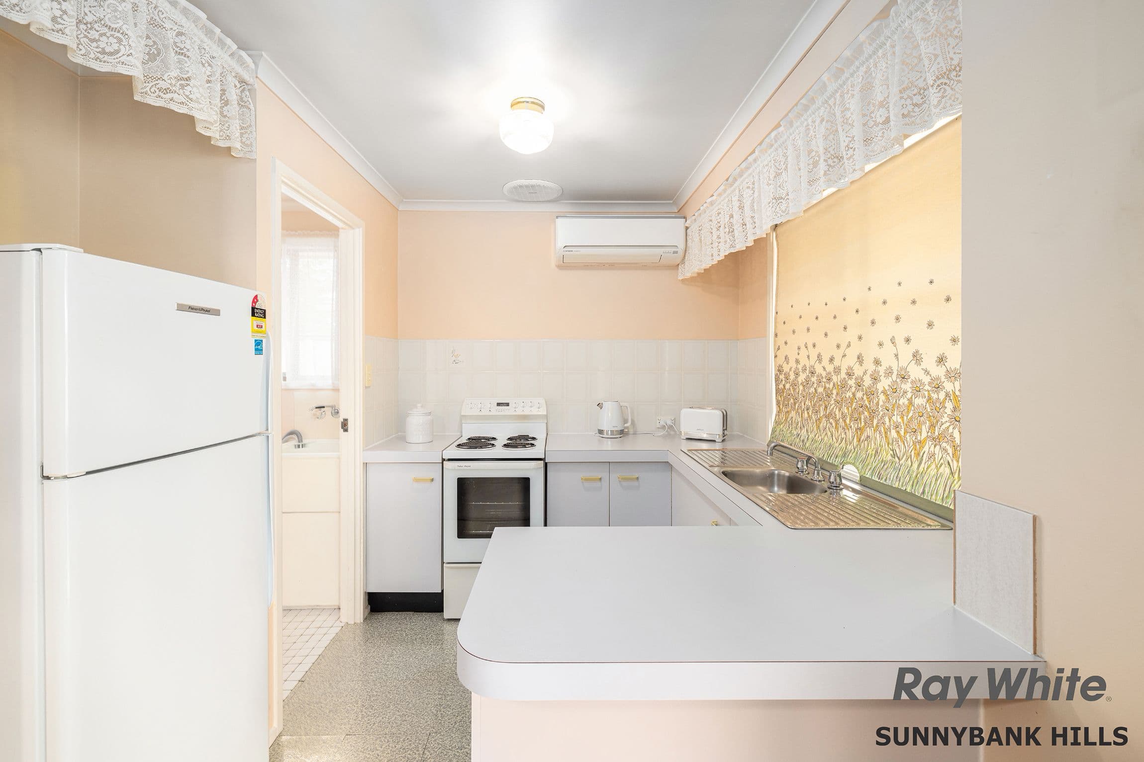 4 Sutton Court, Browns Plains QLD 4118, Browns Plains - Thumbnail 8