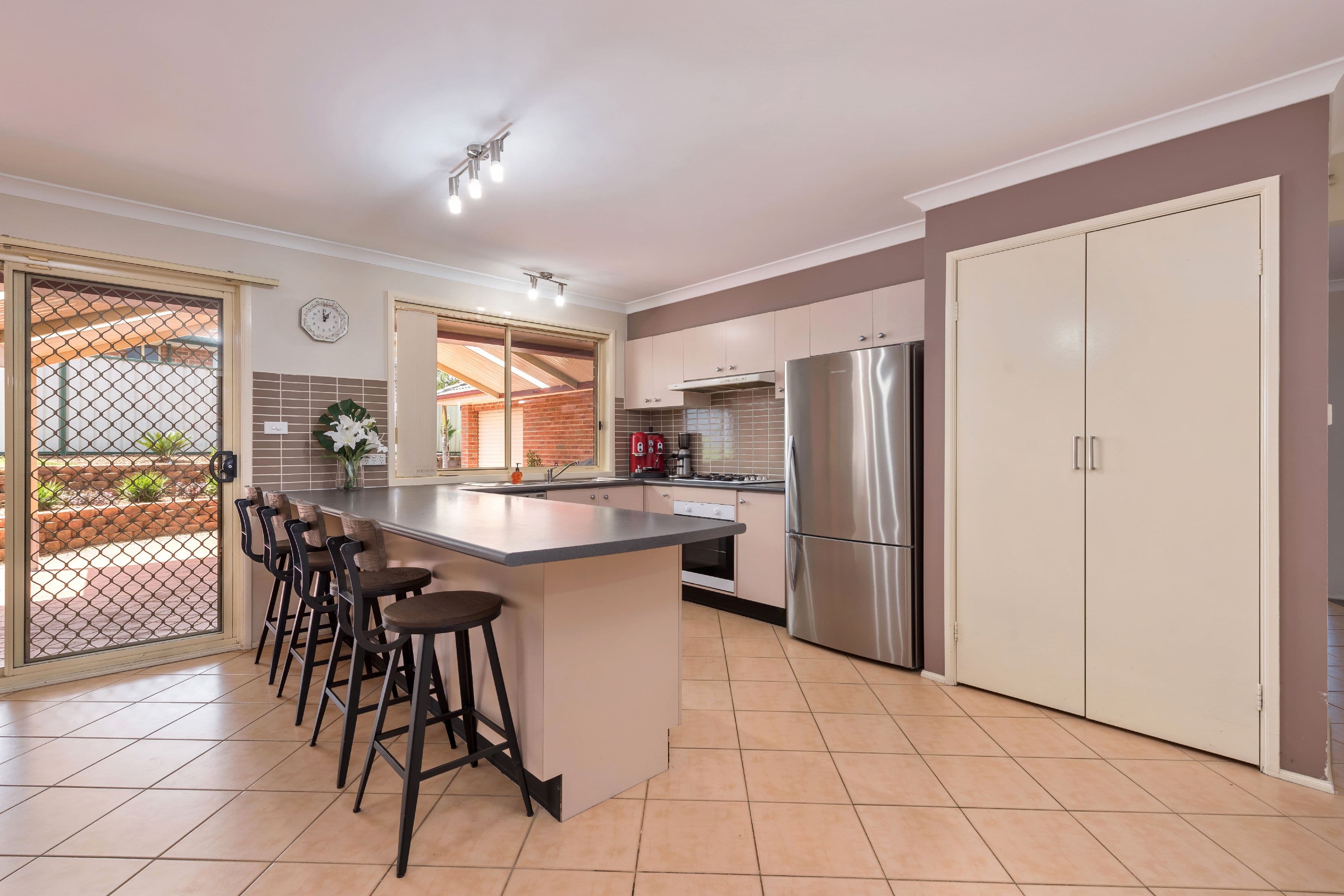 33 Allison Drive, Glenmore Park - Thumbnail 3
