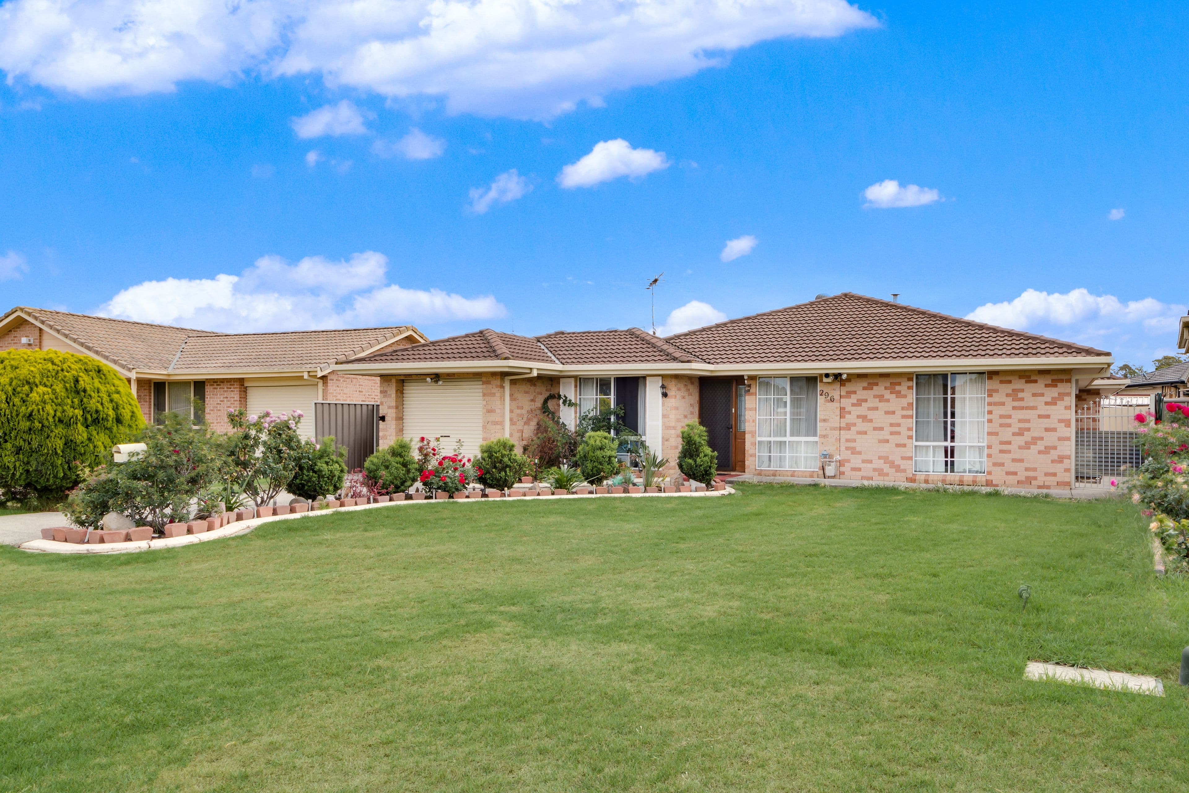Rosemeadow NSW 2560, Rosemeadow - Thumbnail 2