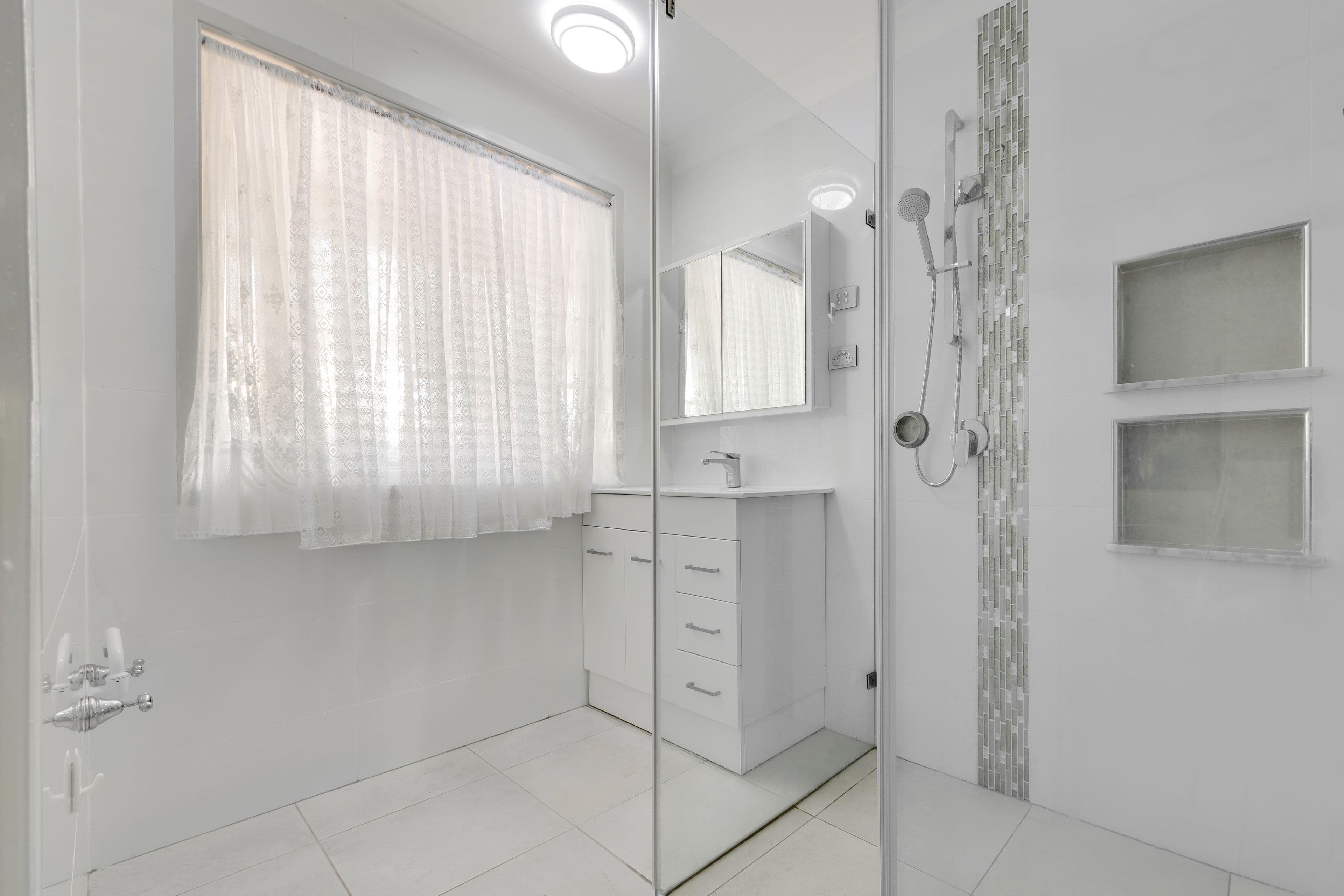 Rosemeadow NSW 2560, Rosemeadow - Thumbnail 8
