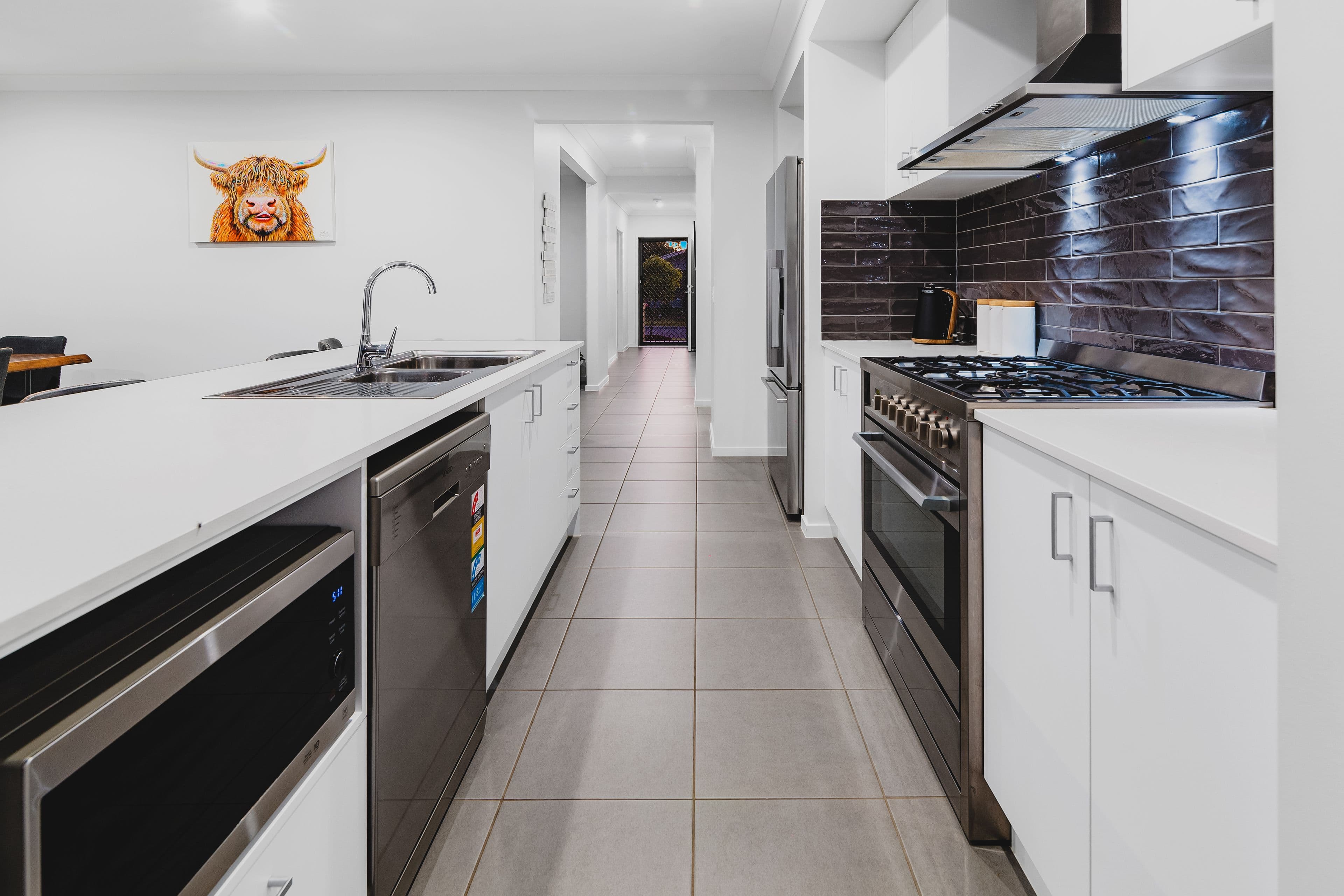 1 Paperbark Place, Ormeau QLD 4208, Ormeau - Thumbnail 3