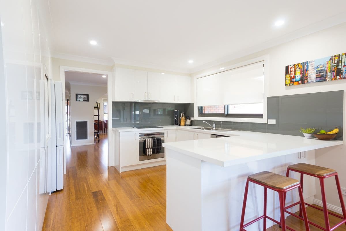 6 Goldfinch Way, Orange - Thumbnail 2