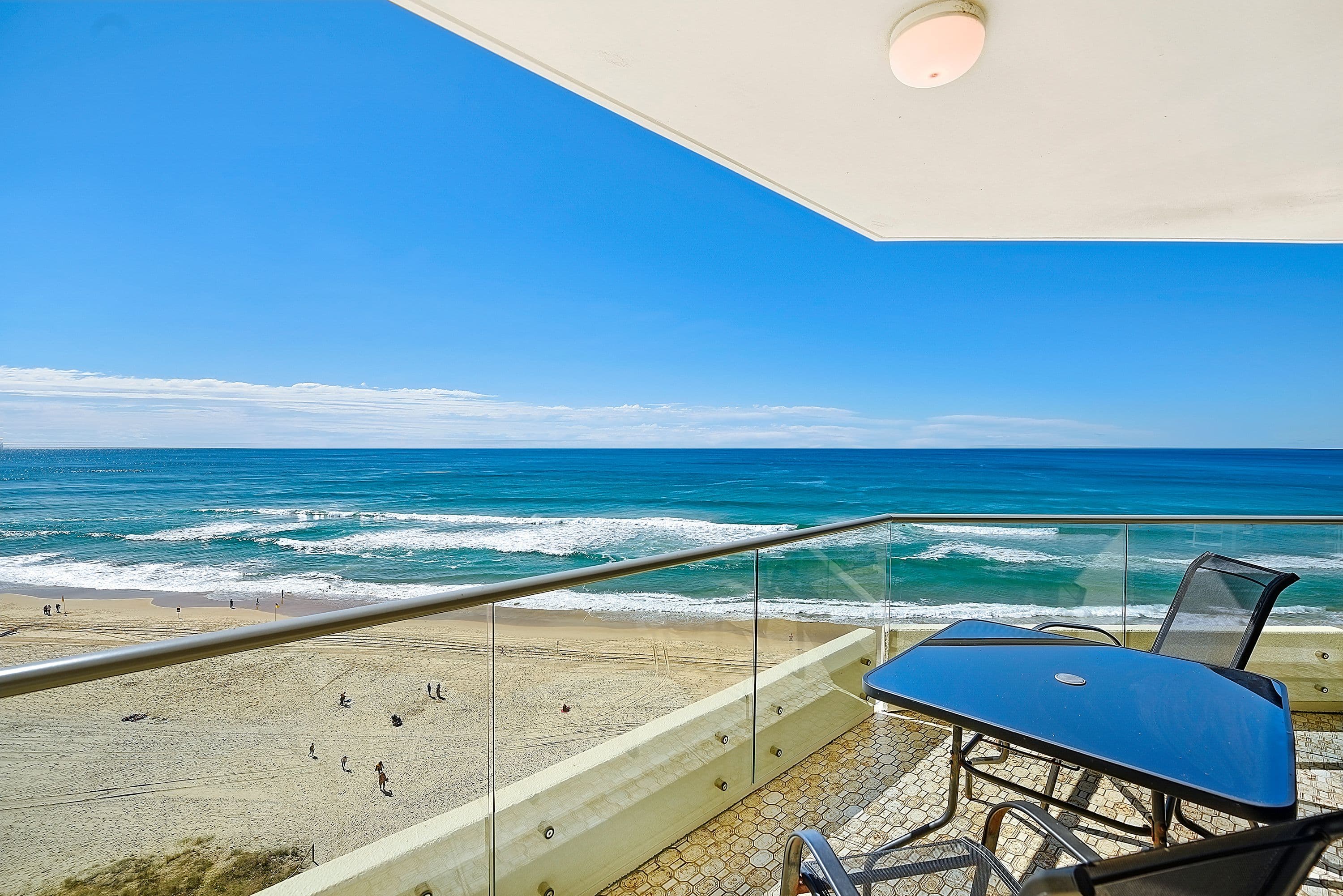 25 Northcliffe Terrace, Surfers Paradise QLD 4217, Surfers Paradise - Thumbnail 2