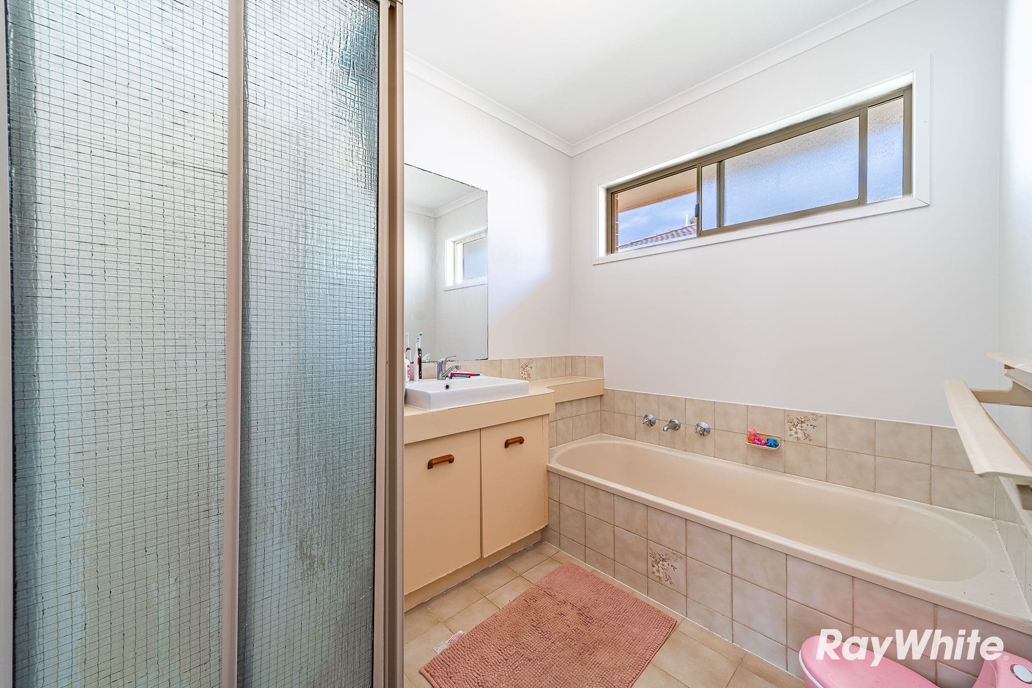 9 Akoonah Drive, Golden Square VIC 3555, Golden Square - Thumbnail 8