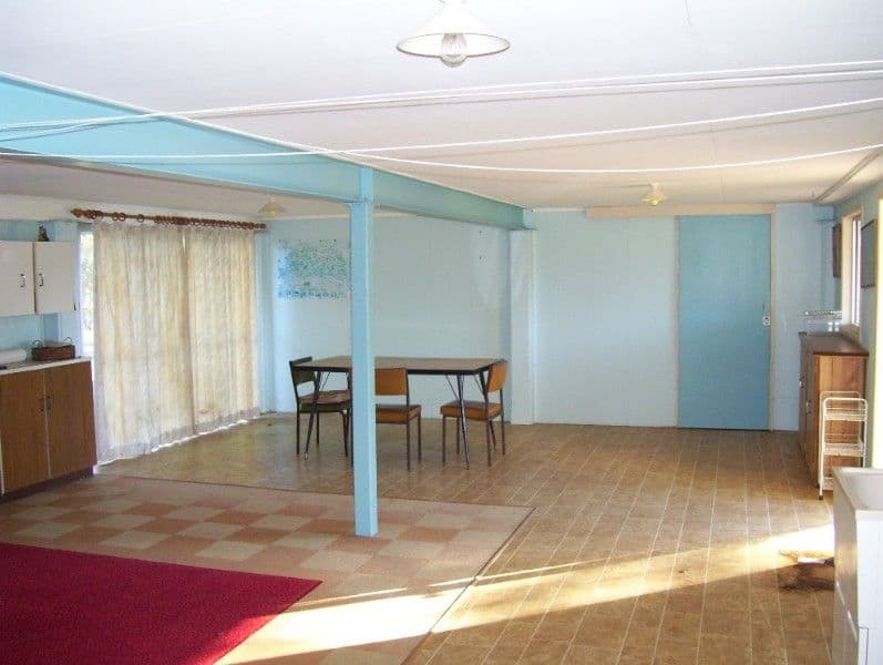 14 Dewar Street, ST HELENS BEACH QLD 4798, St Helens Beach - Thumbnail 3