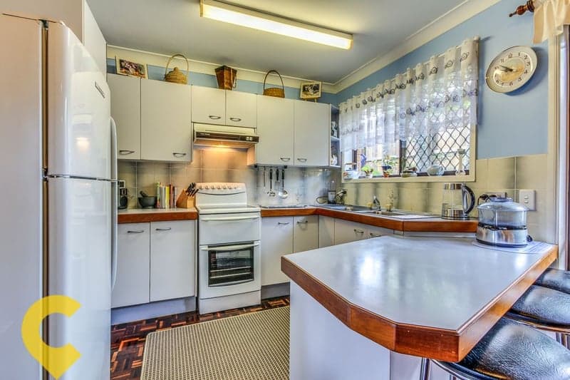 95 Barbaralla Drive, Springwood - Thumbnail 3