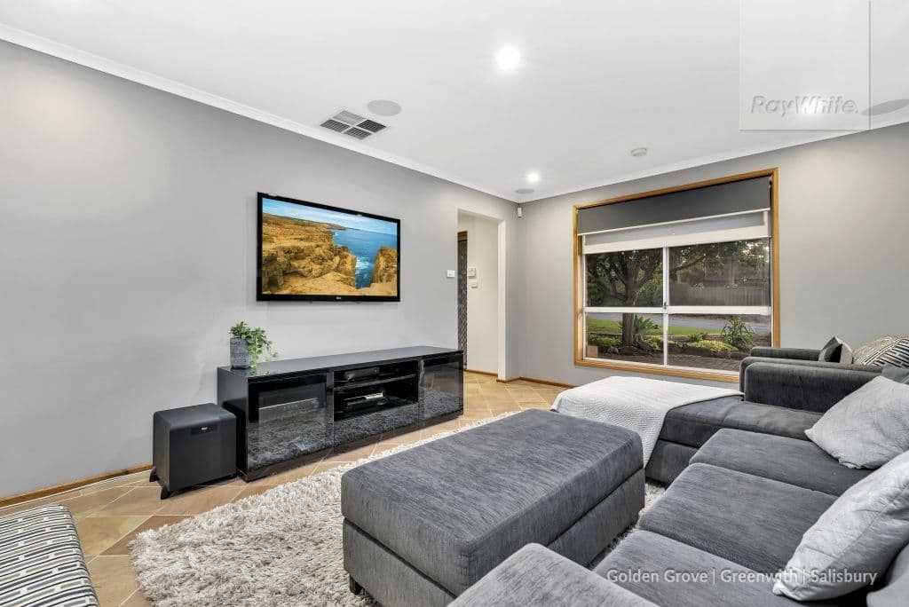 7 Derby Street, Modbury Heights SA 5092, Modbury Heights - Thumbnail 2