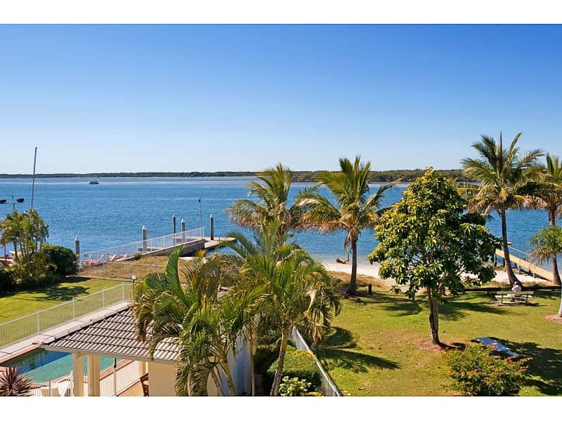 1 Poinsettia Avenue, Hollywell QLD 4216, Hollywell - Image 1