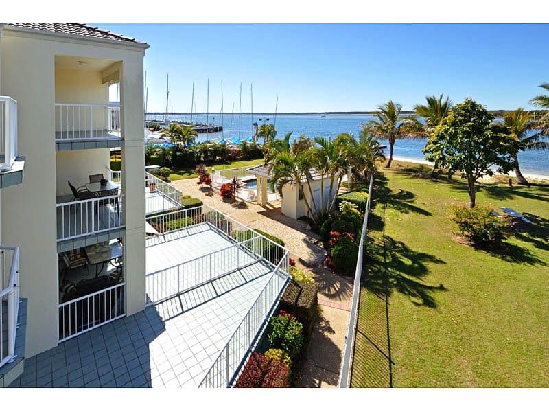 1 Poinsettia Avenue, Hollywell QLD 4216, Hollywell - Thumbnail 4