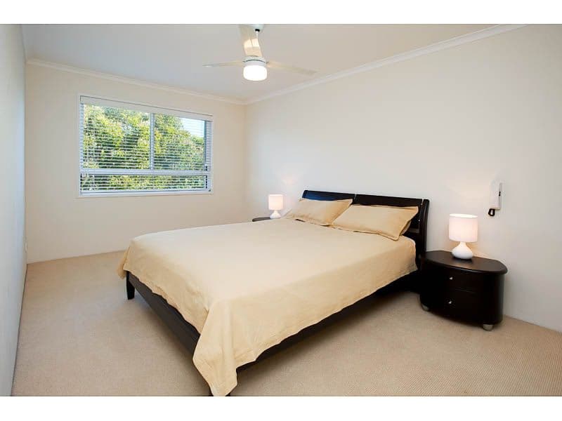 1 Poinsettia Avenue, Hollywell QLD 4216, Hollywell - Thumbnail 8