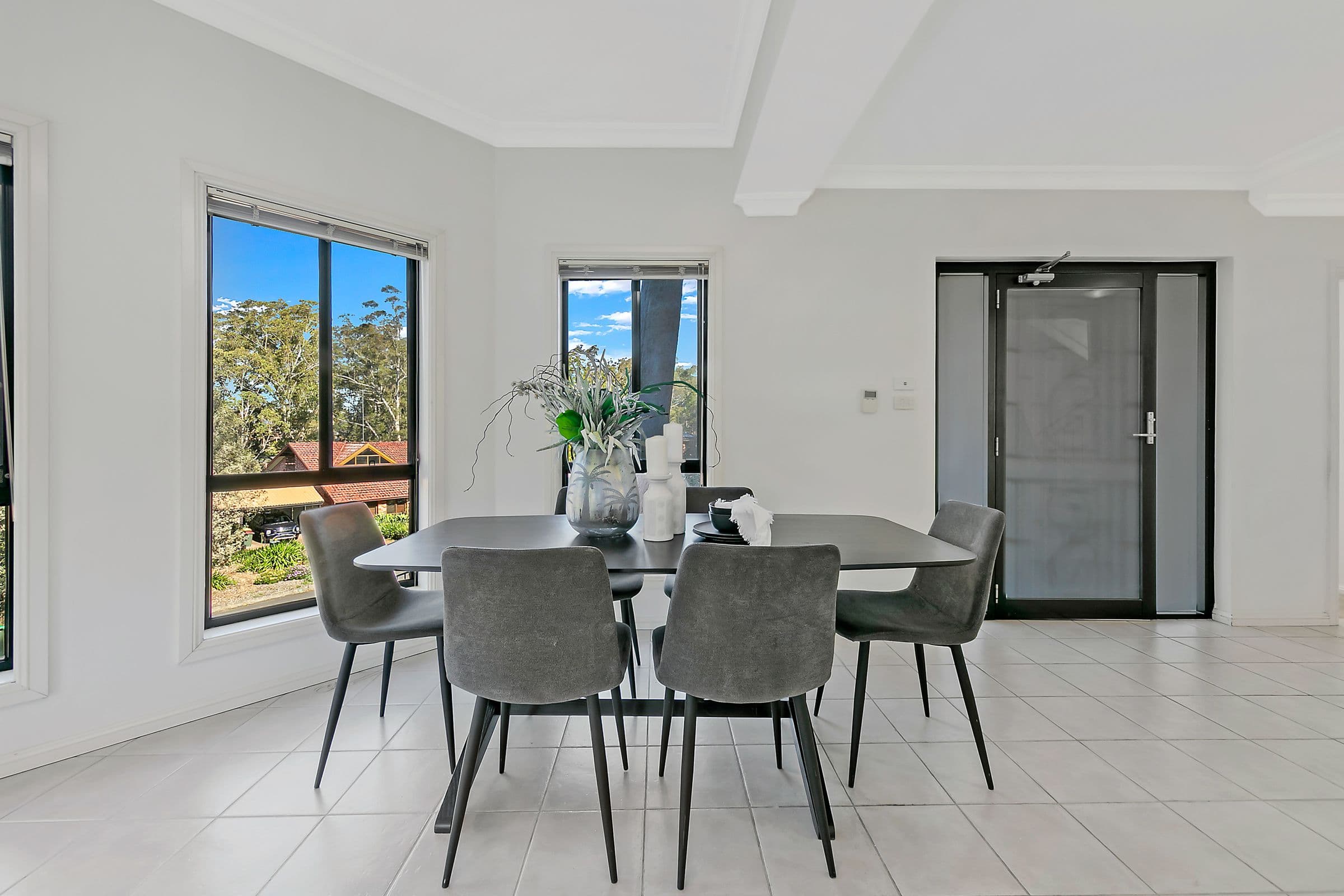 6 Elabana Crescent, Castle Hill NSW 2154, Castle Hill - Thumbnail 4