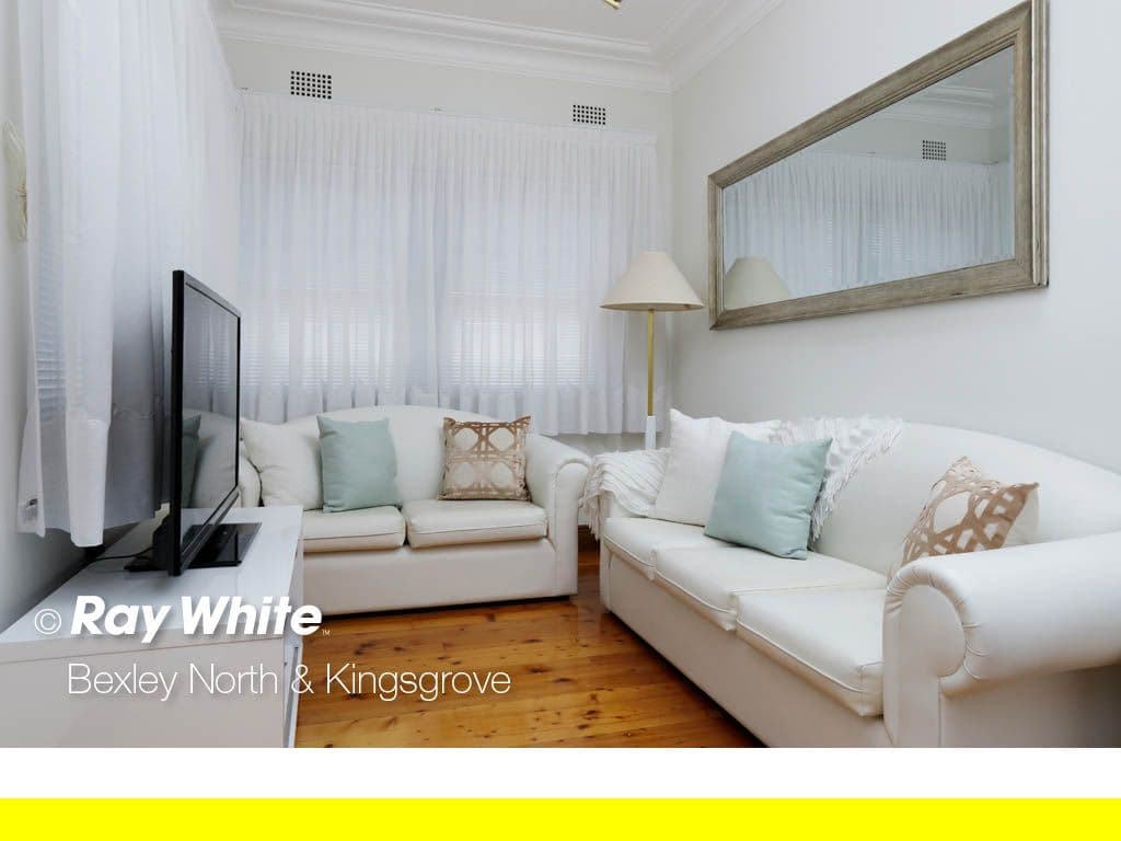 18 New England Drive, KINGSGROVE NSW 2208, Kingsgrove - Thumbnail 4
