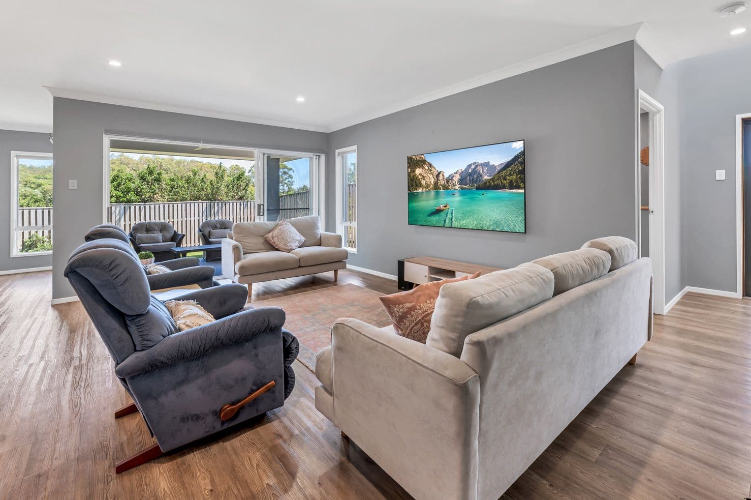 38 Beilby Crescent, Pimpama QLD 4209, Pimpama - Thumbnail 4