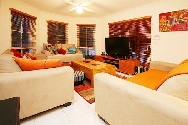 8 Manna Way, MILL PARK VIC 3082, Mill Park - Thumbnail 8