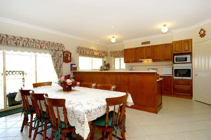 30  Kelly Road, BANNOCKBURN VIC 3331, Bannockburn - Thumbnail 3