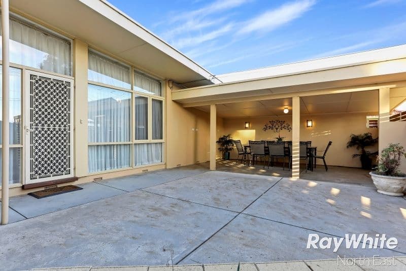 25 Lancaster Avenue, Valley View SA 5093, Valley View - Thumbnail 2