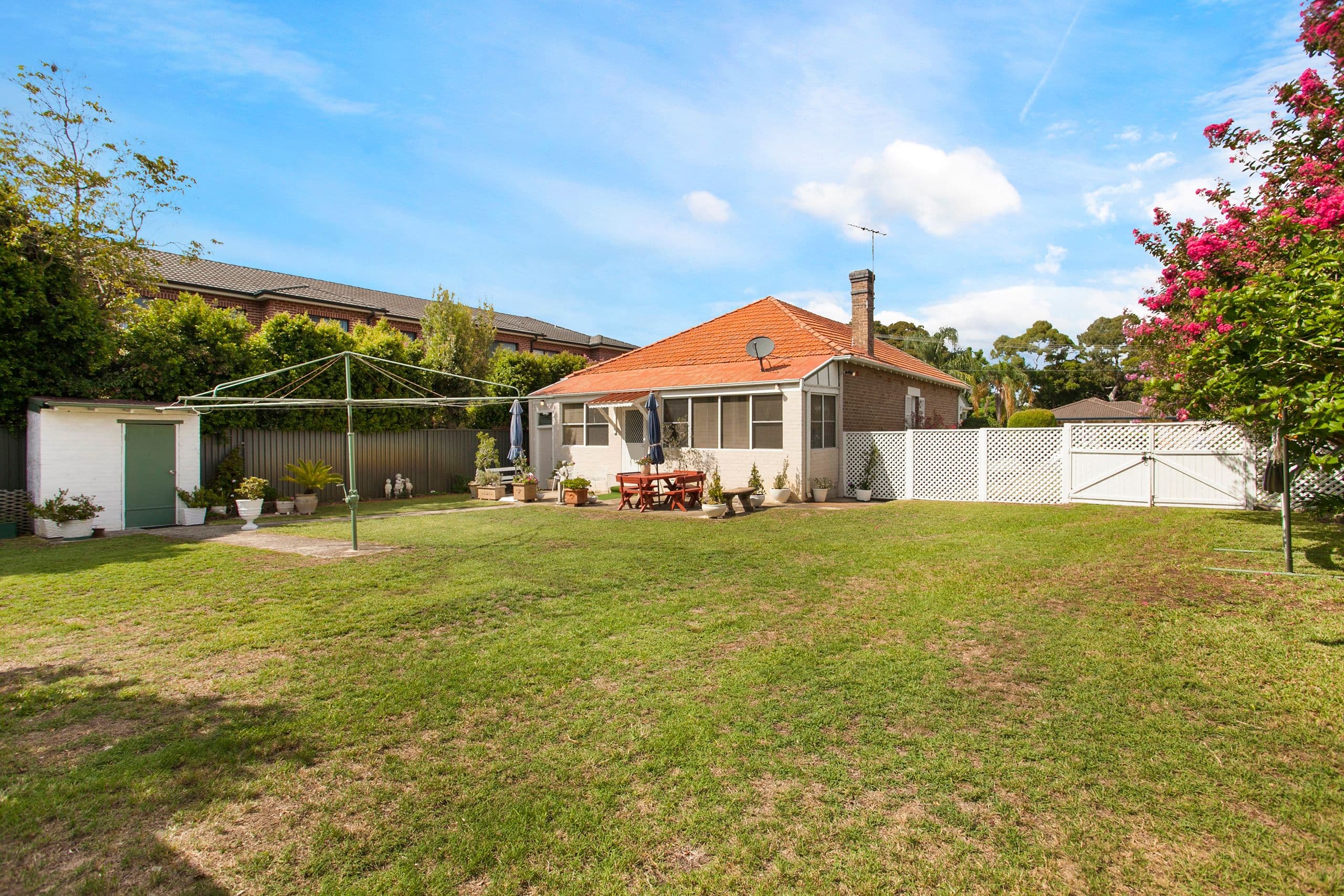 10 Kings Road, Brighton-Le-Sands - Thumbnail 2